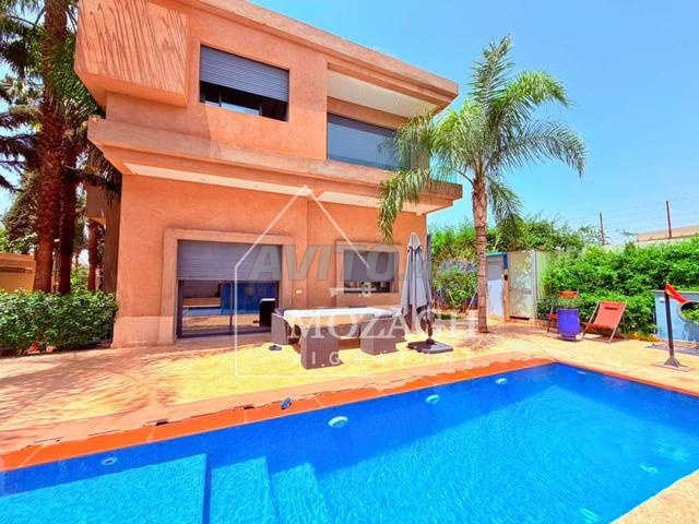 Jolie villa 4 chambres avec piscine privée à Targa