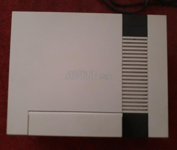 Nintendo Classic NES – excellent état - 2