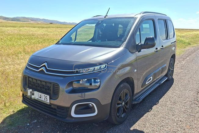 Citroën Berlingo Diesel Manuelle 2023 à Marrakech