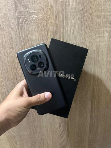Honor Magic 6 Pro 512Go 12Go RAM comme neuf - 2