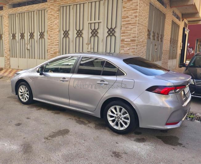 TOYOTA COROLLA PRÉSTIGE HYBRID 