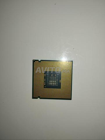 معالج إنتل بنتيوم E5300 - 2