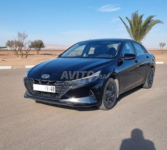 Hyundai Elantra - 2