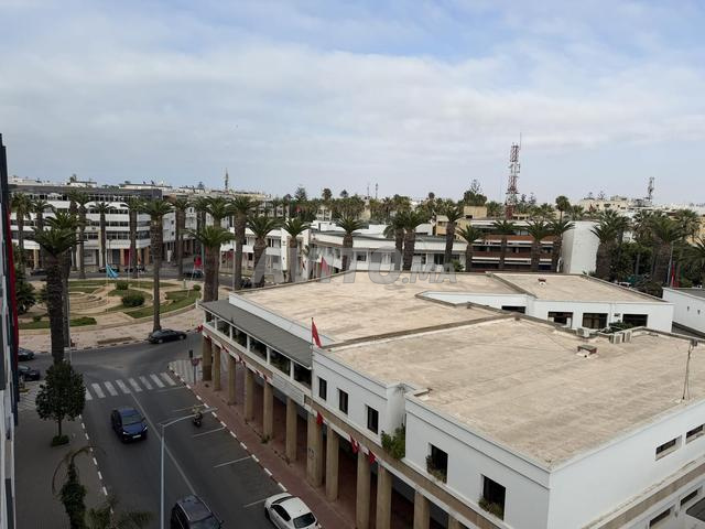Appartement meublé vue dégagée et très ensoleillé - 2