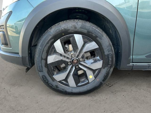 DACIA. Jogger