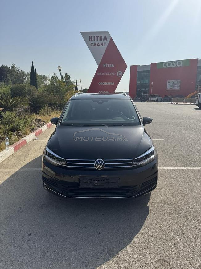 Volkswagen Touran 7 place 