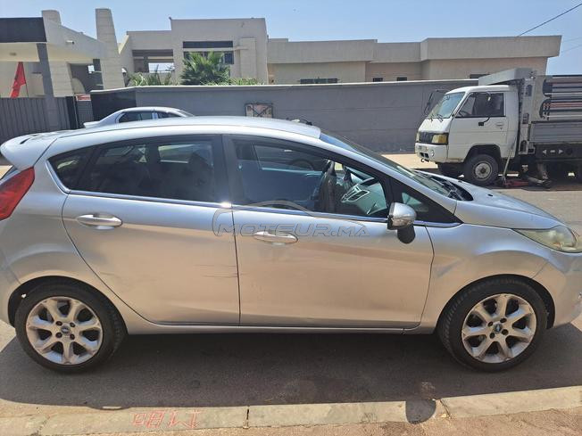 Ford Fiesta Titanium 2010 – Très bon état