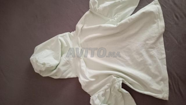 Sweat à capuche vert 13-14 ans – Très bon état - 2