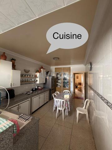 Appartement à vendre à Bourgone, Casablanca