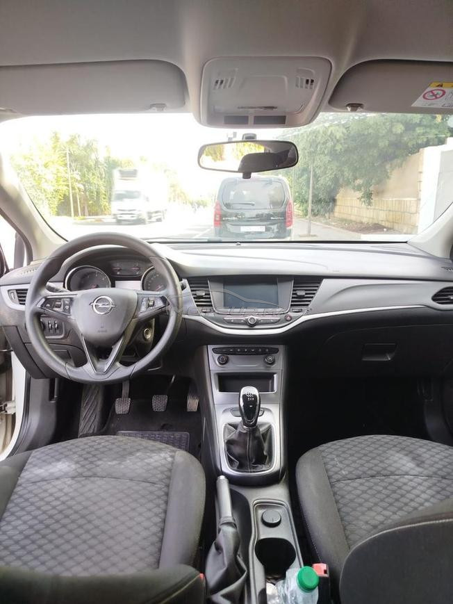 Opel Astra Diesel Manuelle 2020 à Casablanca