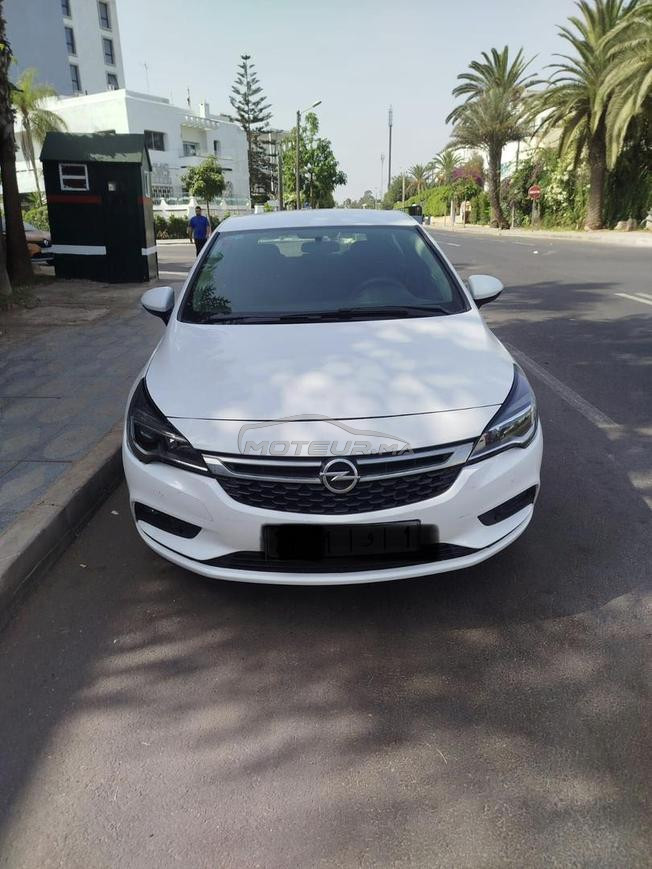 Opel Astra Diesel Manuelle 2020 à Casablanca