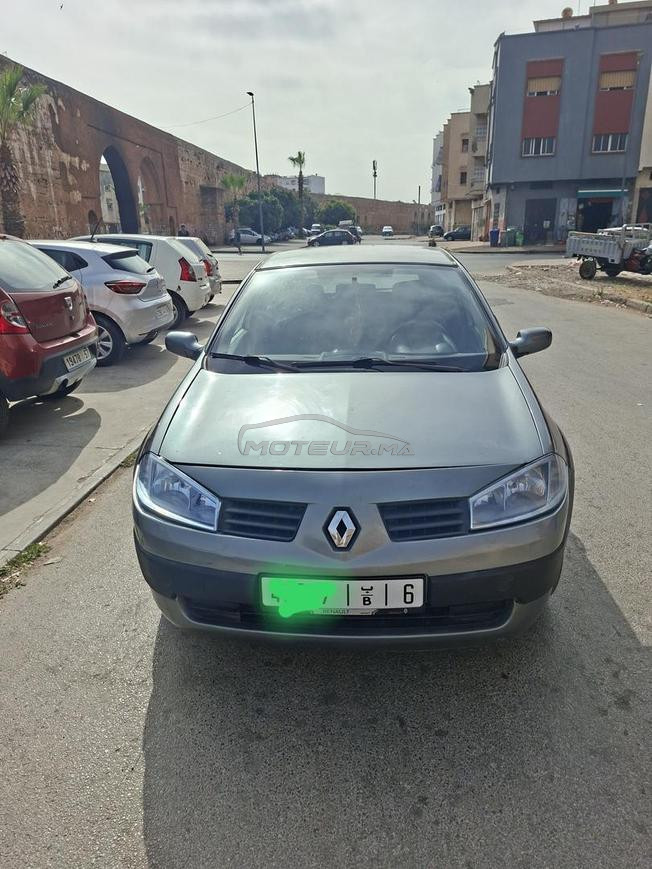 renault megane 2 casquette