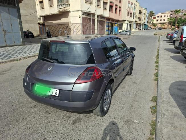 renault megane 2 casquette