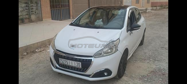 Peugeot 208 modèle 2016 
