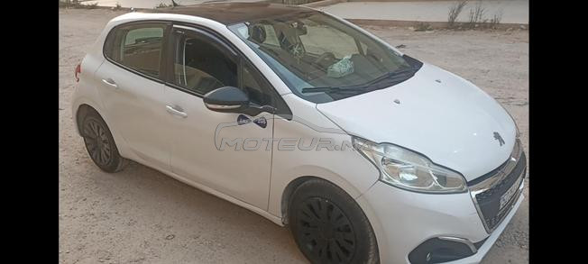 Peugeot 208 modèle 2016 