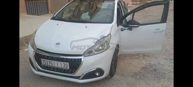 Peugeot 208 modèle 2016 