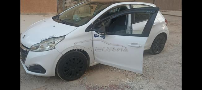 Peugeot 208 modèle 2016 