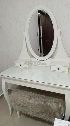 منضدة زينة بحالة جيدة جداً - 2