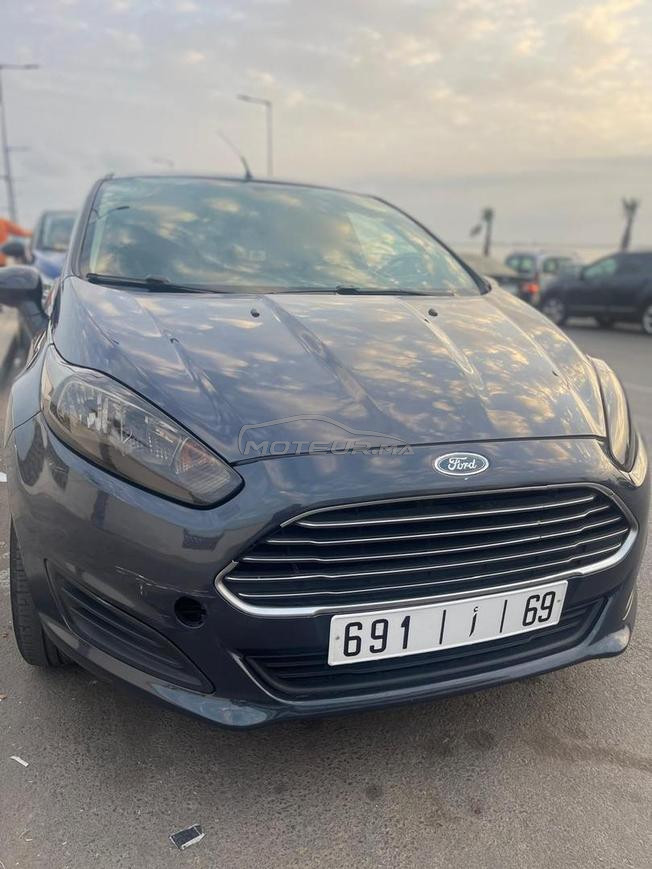 Ford Fiesta essence modèle 2015