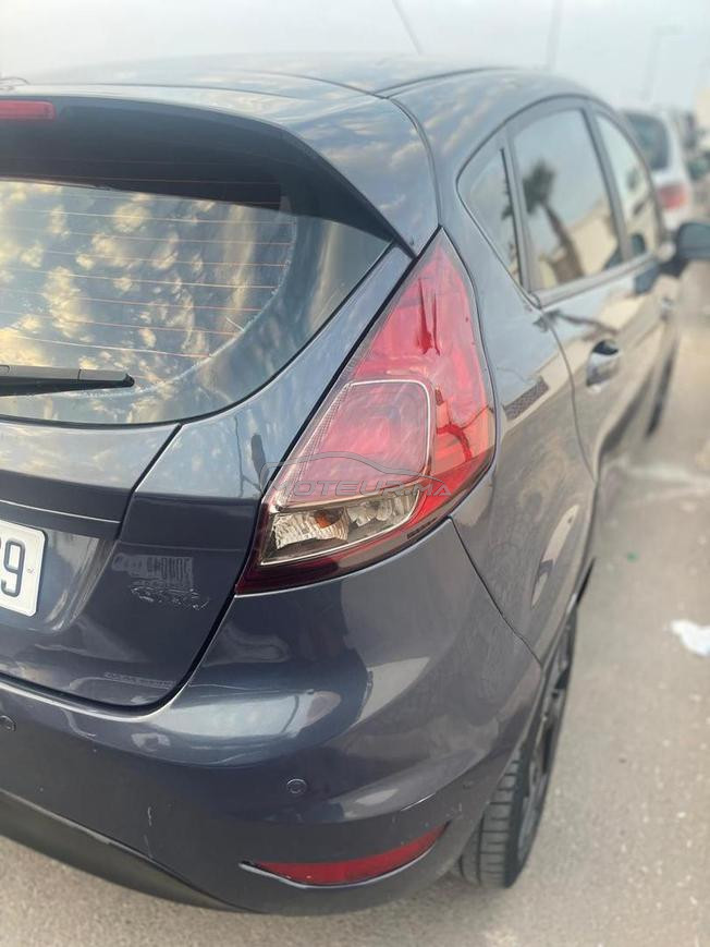 Ford Fiesta essence modèle 2015
