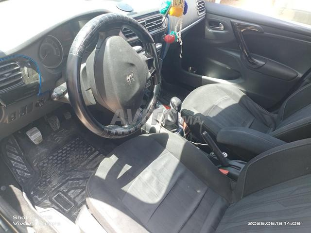 فولفو XC90 ديزل أوتوماتيك 2010 في مكناس - 2
