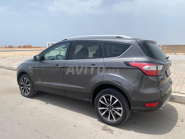Ford Kuga titanium modèle 2020 automatique - 2