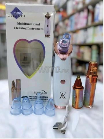 Appareil épilatoire avec taille-sourcils