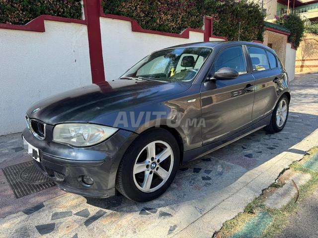 BMW الفئة الأولى - 2