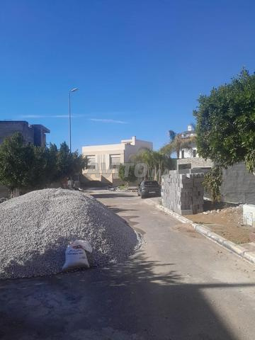 أرض للبيع - 2