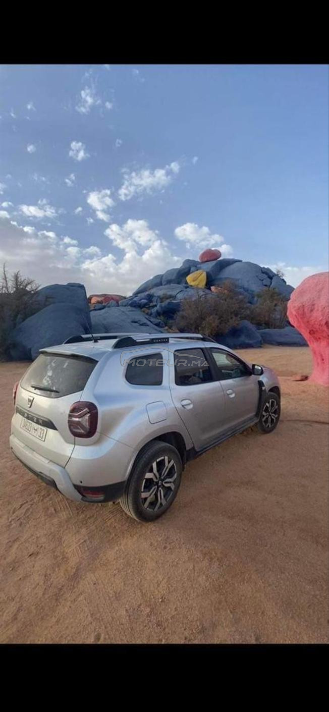 سيارة 