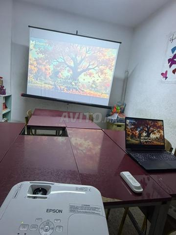 بروجيكتور EPSON ✅ بحالة ممتازة وجاهز للاستعمال - 2