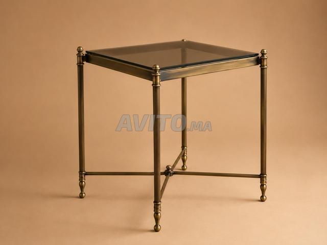 Table en laiton haut de gamme en excellent état à vendre