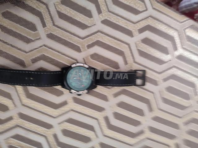Montre Police 💯 originale - 2