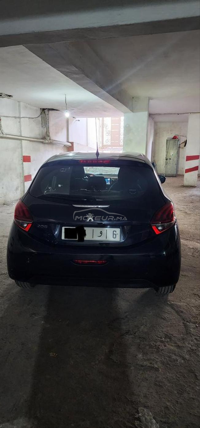 peugeot 208 Active modele 2019 en bon état