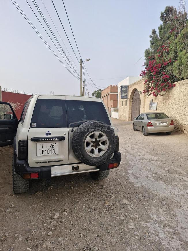 Patrol Nissan Y61
