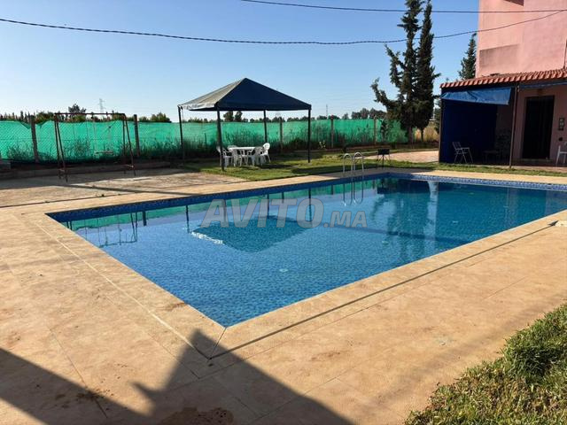 Villa avec piscine à louer - 2