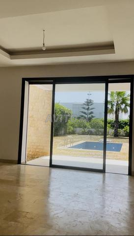 🏡 Villa de luxe à vendre avec piscine et jardin – Opportunité à ne pas manquer