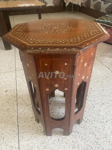 4 tables pour décoration ou pour invités - 2