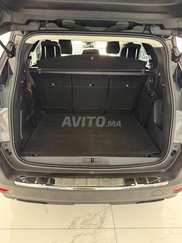 Peugeot 5008 GT 2.0L 7 places