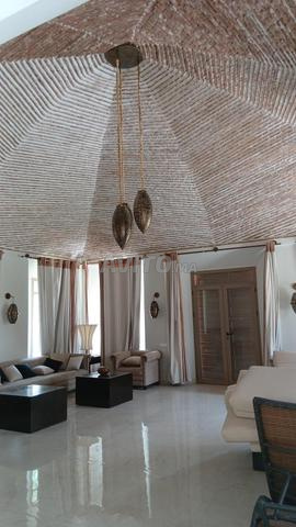 Très belle villa à vendre à Amelkis Marrakech. - 2