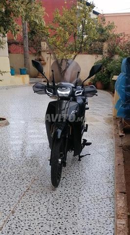 Moto Super Cub 300 - 2