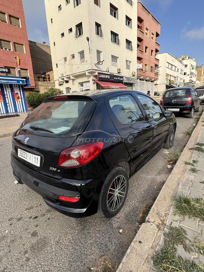 PEUGOT 206 plus très bonne etat