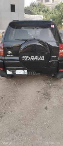 تويوتا راف فور بنزين أوتوماتيك 2005 في طنجة - 2