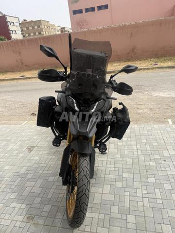 Voge 900 Dsx - 2