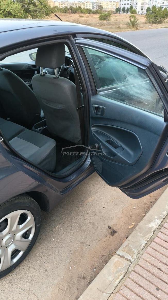 Ford Fiesta essence 