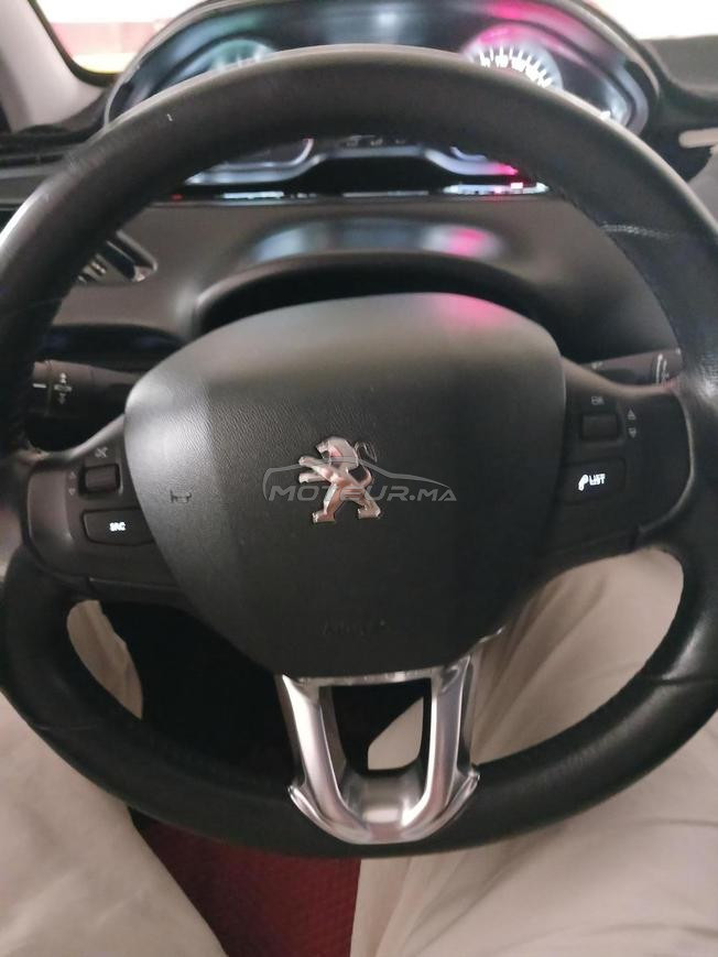 Peugeot 208 Diesel Manuelle 2018 à Temara