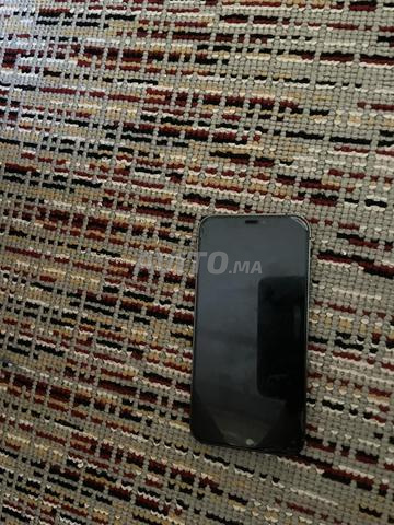 iPhone 12 Pro Max 128 Go Noir - 2