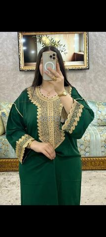 ملابس بالجملة الأولى