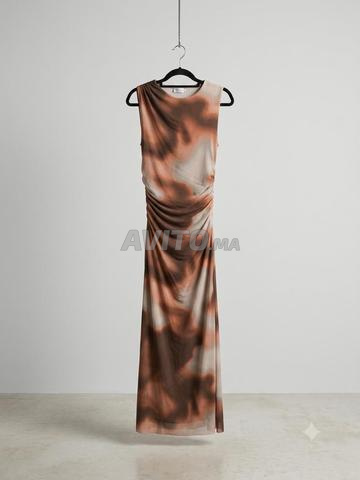 Robe Stradivarius taille M - 2