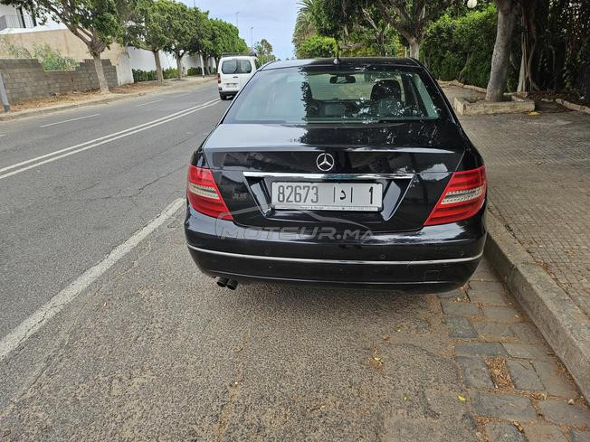 Mercedes-Benz 220 Diesel Automatique 2012